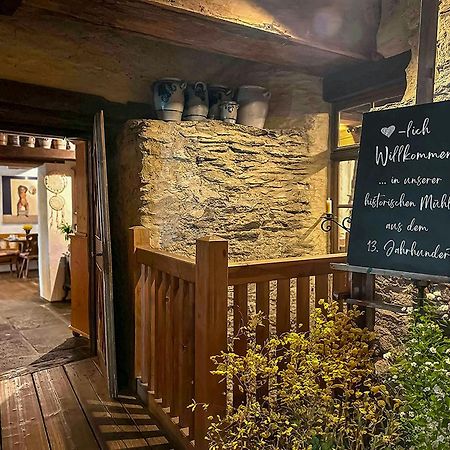 Landgasthof Zum Weissen Schwanen Браубах Экстерьер фото