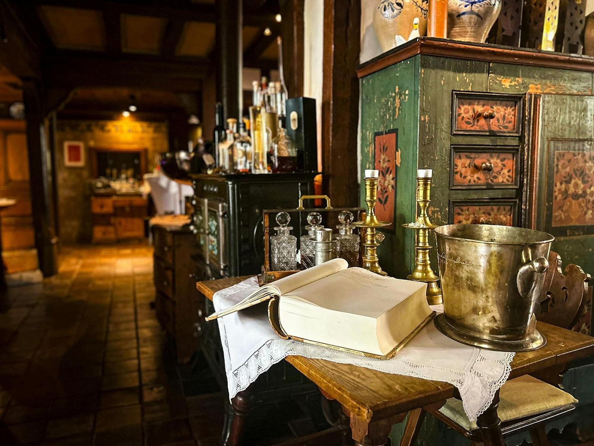 Landgasthof Zum Weissen Schwanen Браубах Экстерьер фото